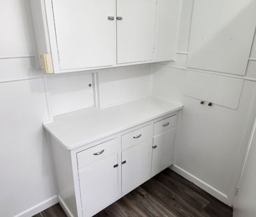 Step inside this beautifully recently renovated one-bedroom unit fe... - Photo 4