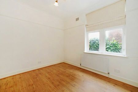 2 Bedroom Flat To Let - Photo 4