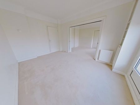 APPARTEMENT T6 A LOUER - PARIS 6EME ARRONDISSEMENT Notre Dame des Champs 2 - 146.21 m - 6 500 € - Photo 5