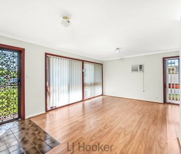 SINGLE LEVEL & NEAT AS A PIN - Photo 2