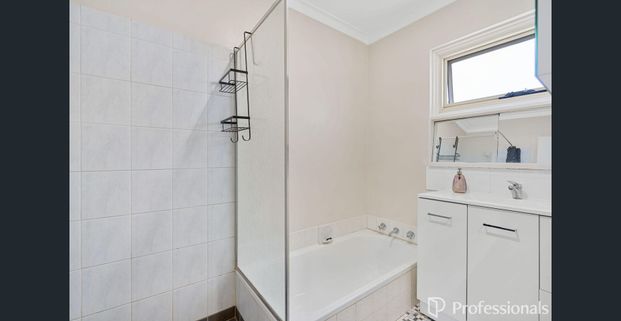 IDEAL FOR FAMILIES! - Photo 1