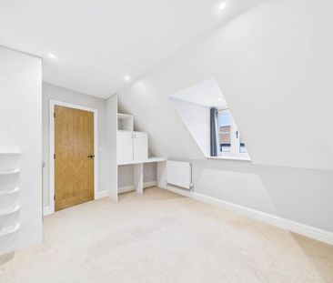 2 bedroom semi-detached house to rent - Photo 5