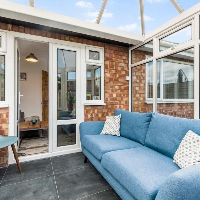 2 bedroom semi-detached bungalow to rent - Photo 1