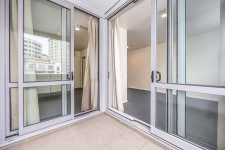 Furnished Apartment with large covered deck - Photo 3