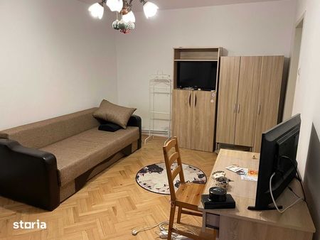 APARTAMENT 4 camere-Lacul Tei-Parc Tei - Fotografie 3