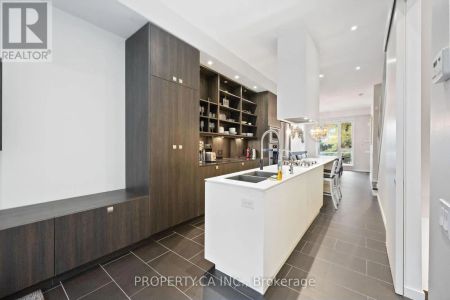 265 ROXTON ROAD - Photo 5