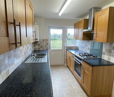 Hopgood Close, Devizes - Photo 3