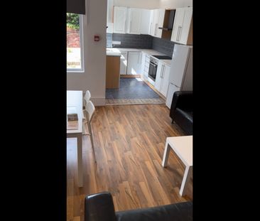 Room in a Shared House, Pexton Road, S4 - Photo 5