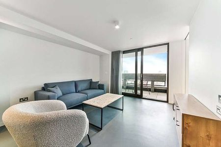 Brand new 1 bedroom 1 bathroom apartment to rent in this highly anticipated renovated development. - Photo 3