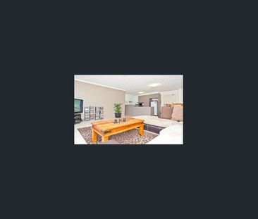 EASY LIVING - 2 BED 2 BATH plus DOUBLE REMOTE GARAGE plus COURTYARD - Photo 1