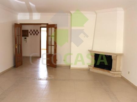 Apartamento T2 - Photo 2