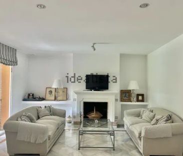 Alquiler de chalet adosado en Sotogrande Alto Central - Photo 1