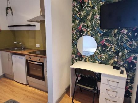 1 bedroom property to rent - Photo 5