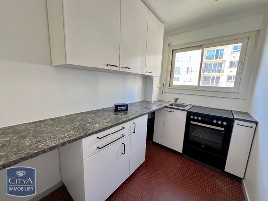 Location Appartement 1 pièce 32m² VERSAILLES 78000 - Photo 1