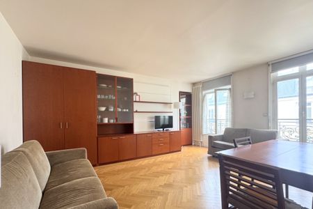 Appartement à louer à Paris 8Ème - Photo 2