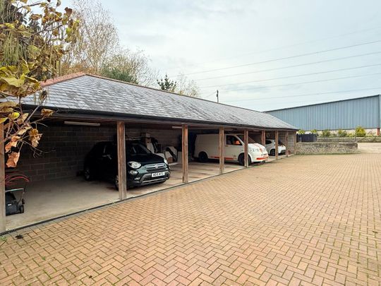 Hele Manor Barns, Hele, Taunton - Photo 1