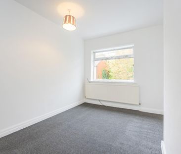 Kirkham Street, Little Hulton, M38 - Photo 2