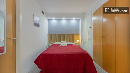 valencia, Valencian Community 46018 - Photo 2