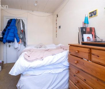 4 bedroom terraced house to rent - Photo 6