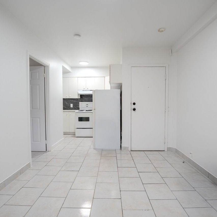 560 31e Avenue apartment — Montréal, QC (1-Bedroom) - 1 Bedroom - Photo 1