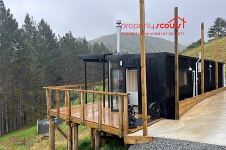 Fully furnished one bedroom tiny home - Photo 5