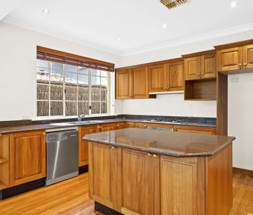 Gracious Semi with Unique Features and Inground Pool - Photo 6