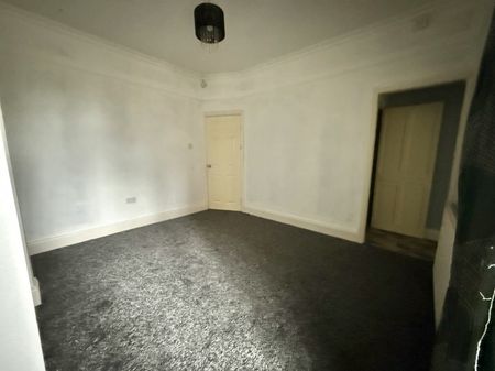 Kingsway, Stoke, Coventry - - Photo 2