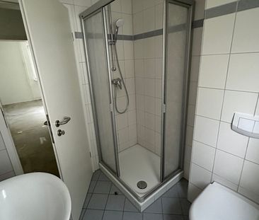 Erdgeschoss-Wohnung in der Teichbreite – Hell, ruhig, mit Loggia - Foto 1