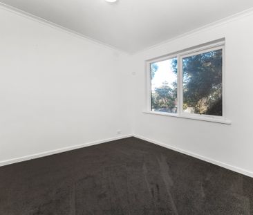 Convenient and Comfortable! - Photo 2