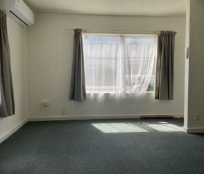 BEDSIT - NAENAE COURT - Photo 1