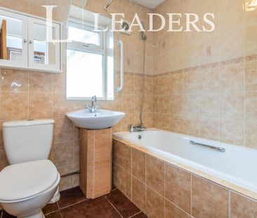 1 bedroom property to rent Milton Drive, Shepperton, TW17 - Photo 5