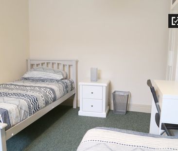 Room in shared apartment for rent in Inns Quay, Dublin - Photo 3