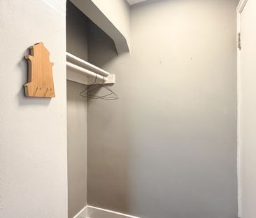 For Lease - 725 Melbourne Avenue Unit# 1, Carlingwood - Westboro an... - Photo 4