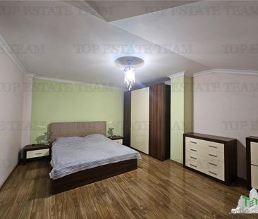 Apartament deosebit, 4 camere, in vila cu intrare separata o oaza d... - Photo 5