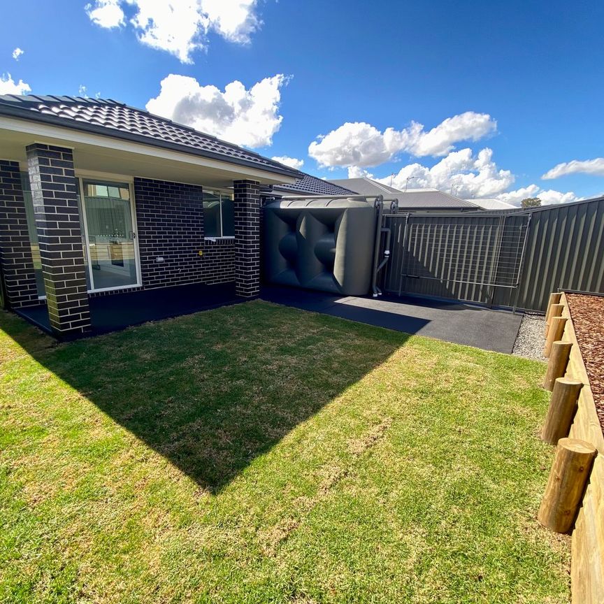 Home For Rent - Photo 2