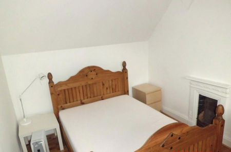 4 bedroom house to rent - Photo 3