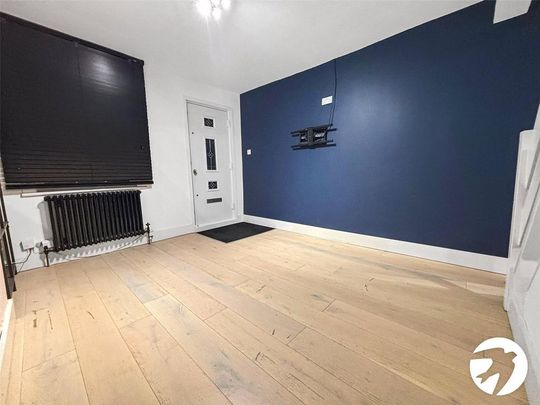 2 bedroom semi-detached house to rent - Photo 1