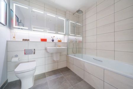 2 bedroom apartment to rent - Photo 5