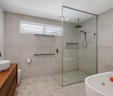 4-Bedroom Family Home in the Frankston High School Zone - Photo 4