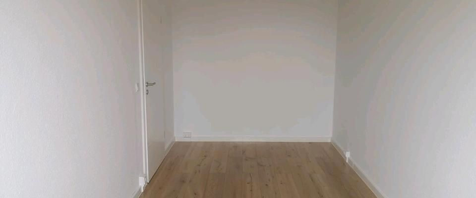 3 Zi.in 2OG+EK, Saniert,Parkett , Keller in Datzeviertel NB - Foto 1