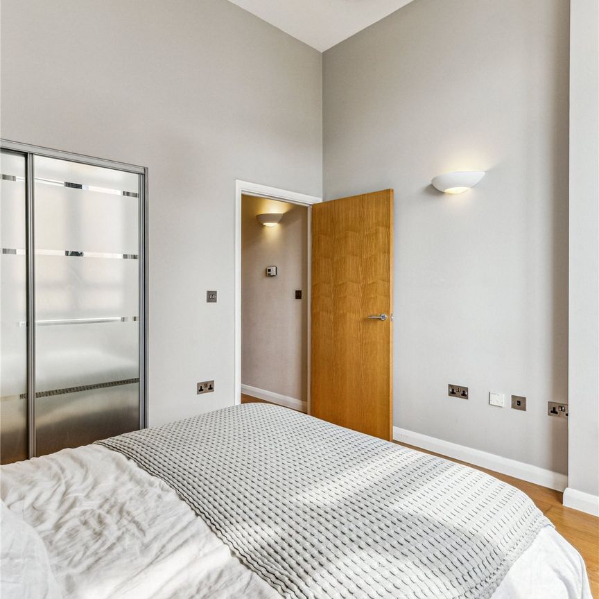 Anthony Court, Larden Road, London, W3 flat to rent - Photo 1