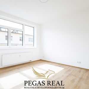 Pronájem bytu 2KK 37,8 m - Фото 3
