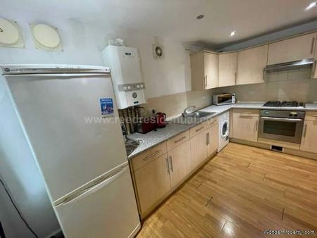 4 bedroom property to rent in Nottingham - Photo 4