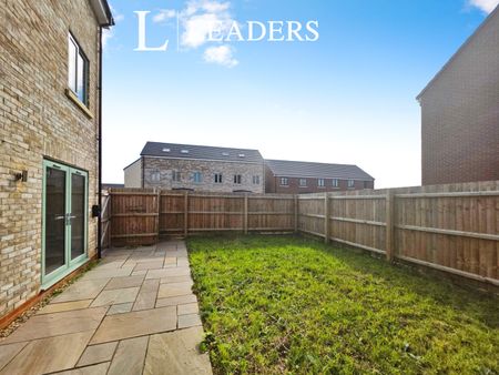 3 bedroom semi-detached to rent Tulip Road, Quadring - Photo 3