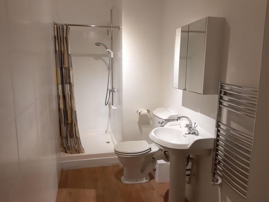 Belmont Road, Harrogate - Photo 1