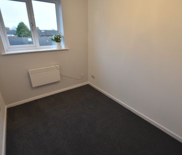 Moorfield Chase, Farnworth, Bolton - Photo 4