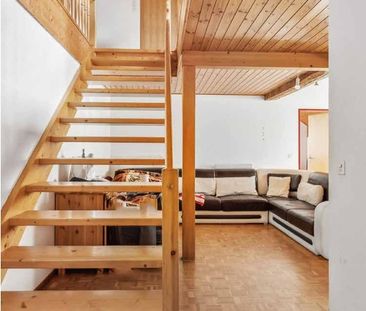 Charmante 4.5-Zimmer-Maisonettewohnung am Dorfplatz in Reigoldswil - Photo 3