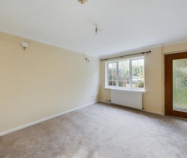 2 bedroom terraced house to rent - Photo 2