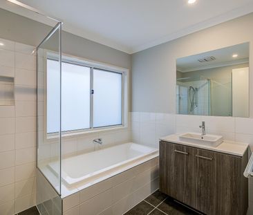 16 Marigold Road, Greenbank QLD 4124 - House For Rent | Domain - Photo 3