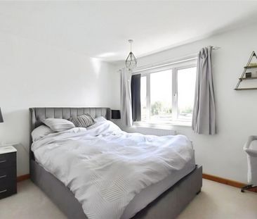 4 bedroom semi-detached to rent Priory Avenue, Swavesey - Photo 3